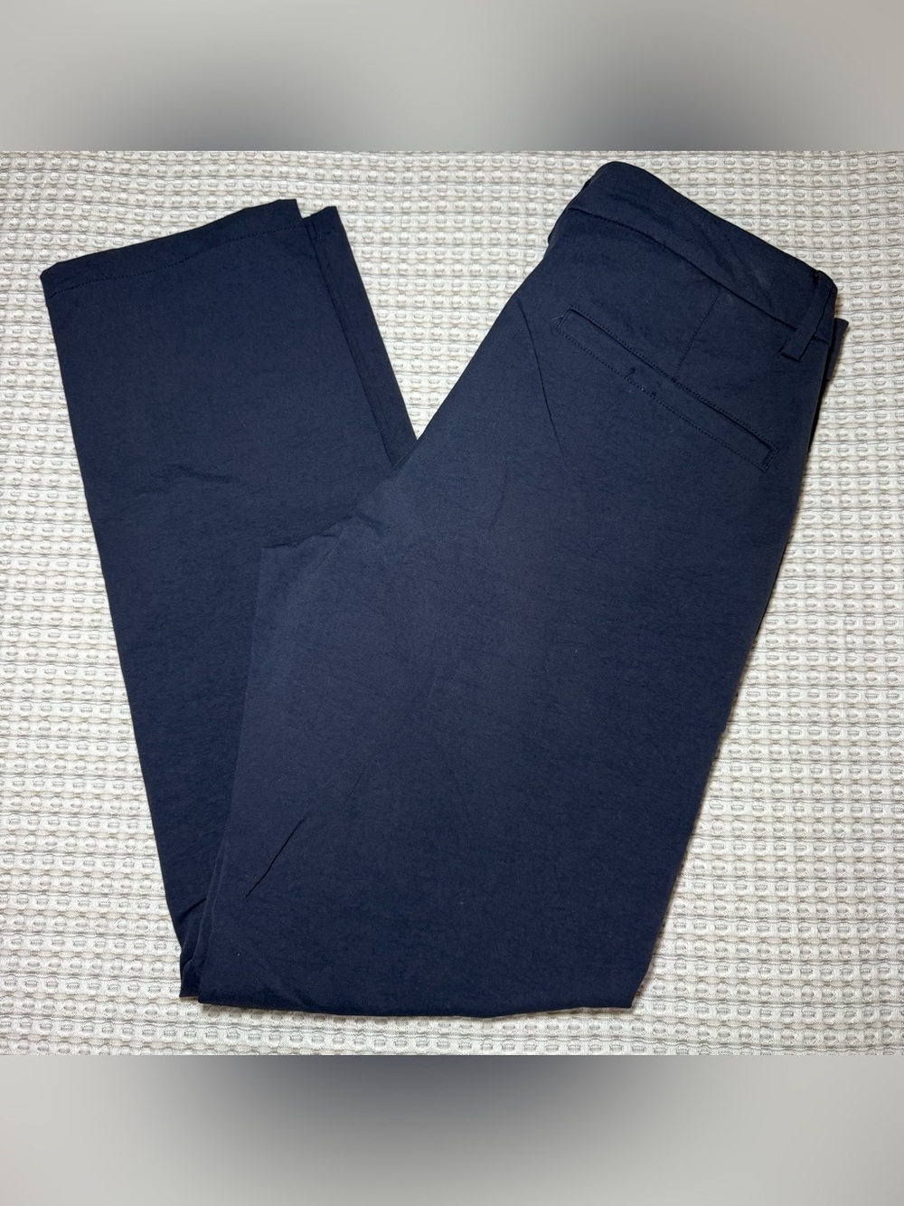 Tahari Men’s Navy Blue Solid Flat Front Casual Pants 30" Waist Pockets Button - Picture 10 of 10